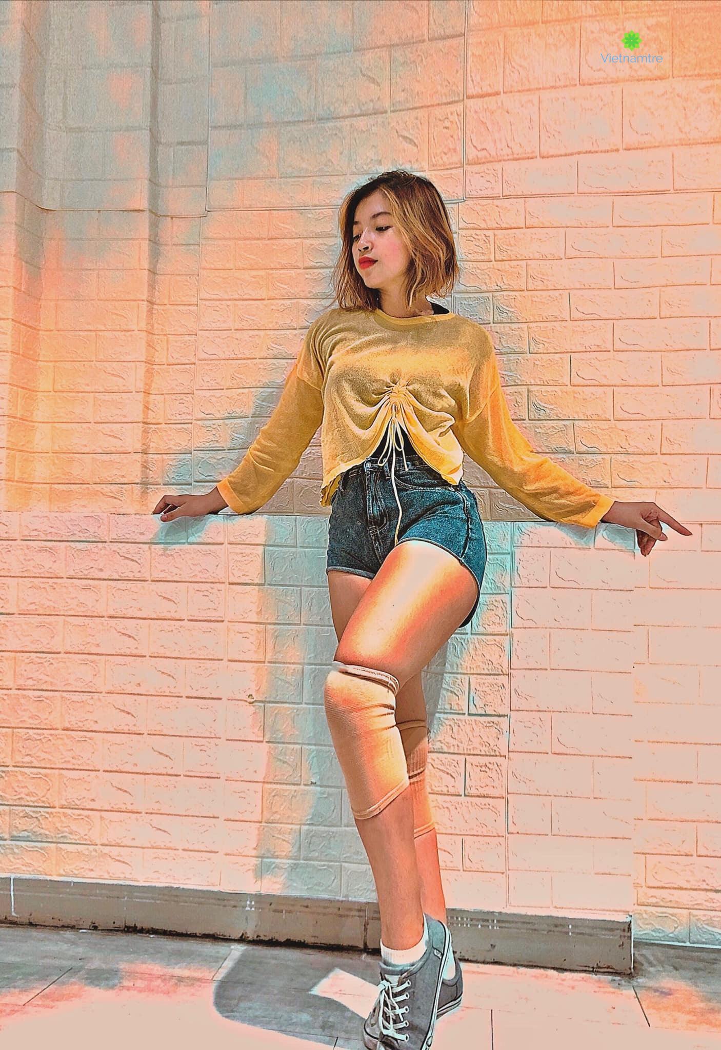 Kim Ngân có niềm đam mê và tài năng nghệ thuật từ nhỏ. 