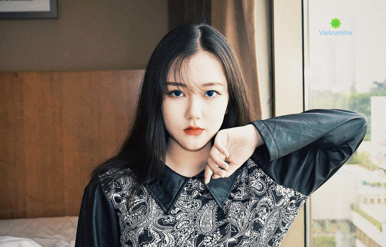 Thiếu nữ 15 tuổi xinh đẹp 