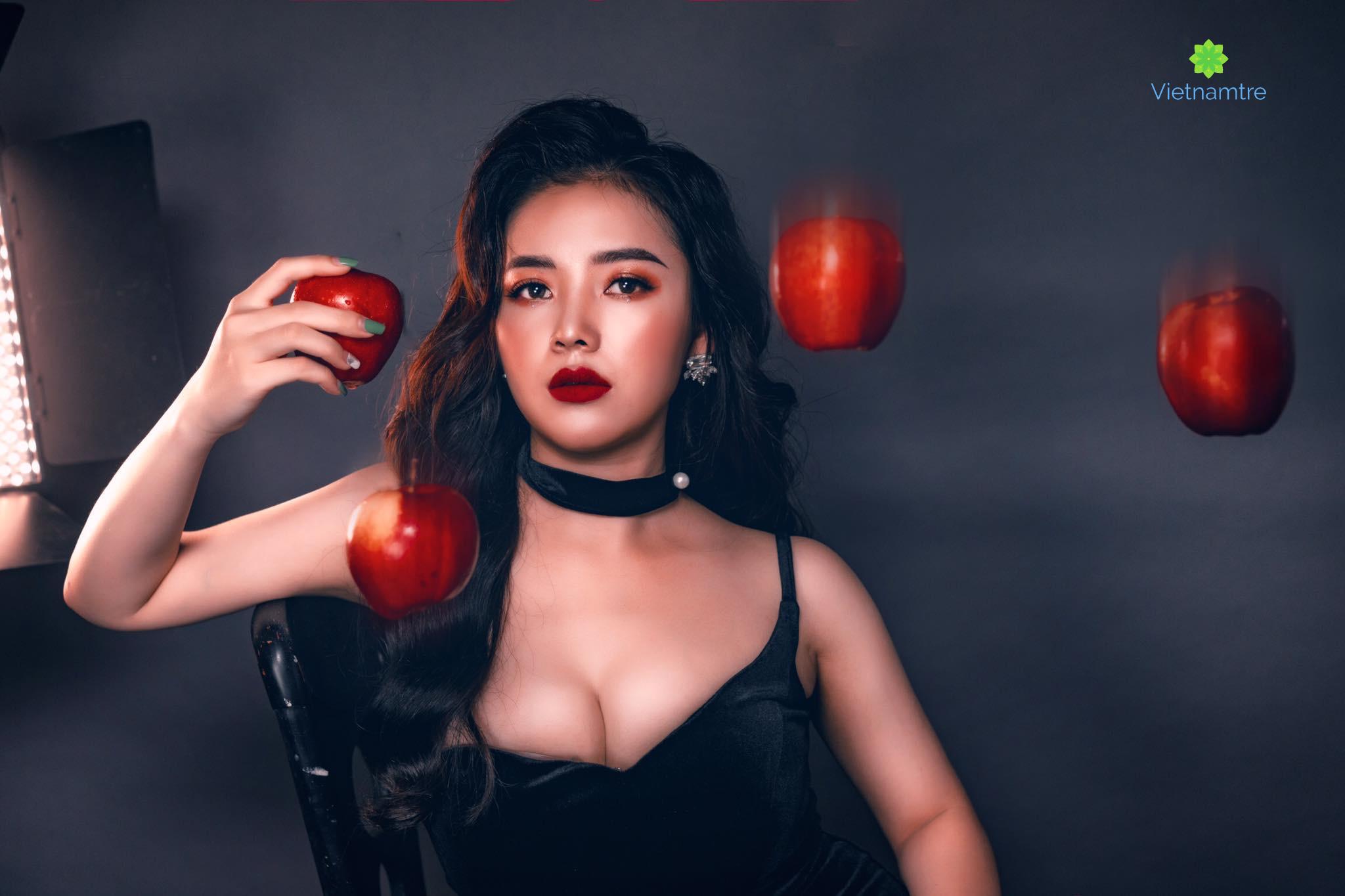 Cận cảnh nhan sắc xinh đẹp của nữ doanh nhân Thủy Hồ 