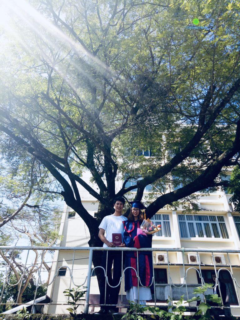 Cô gái nhỏ bé không dừng chân và luôn vươn xa.