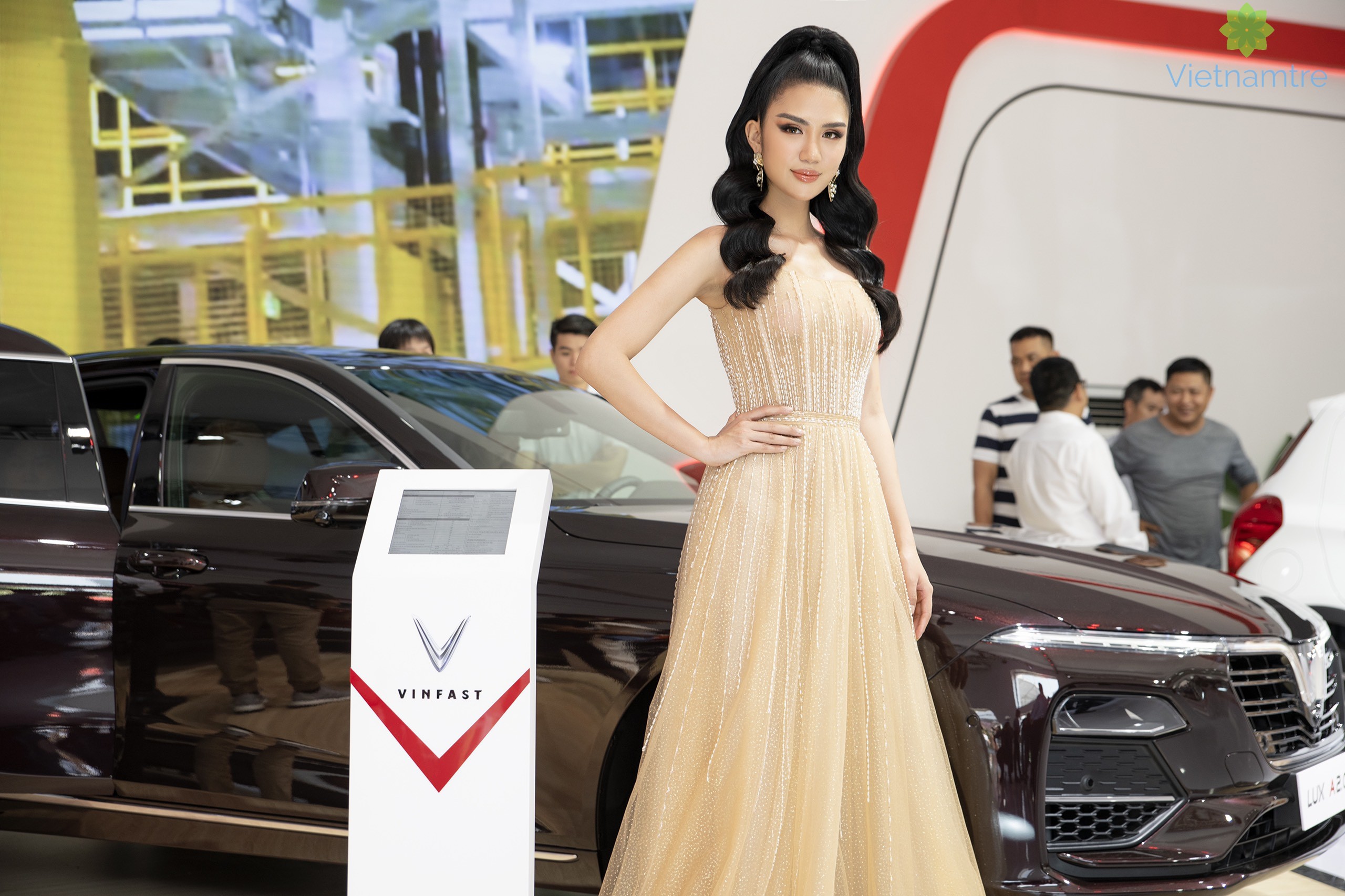 người mẫu Yến Phạm