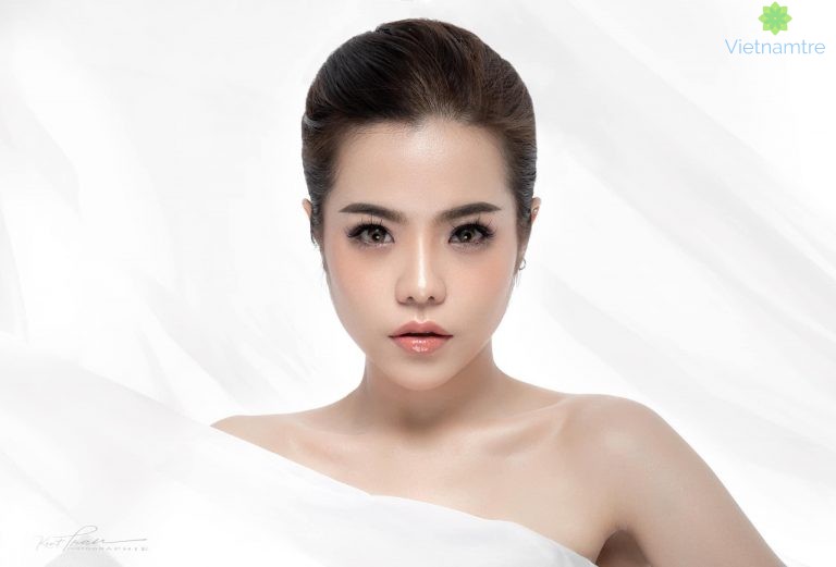 Makeup Artist Anh Thu