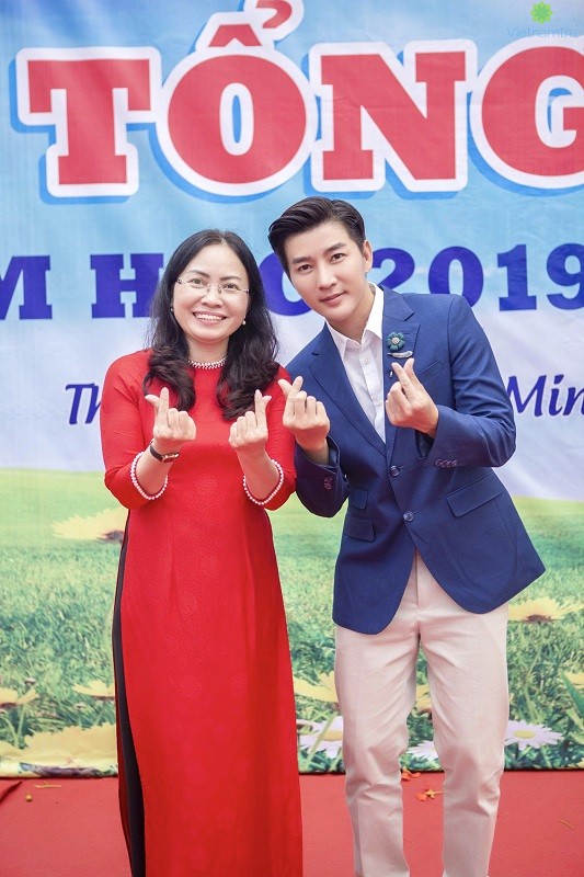 Nam Hee và cô Hiệu trưởng