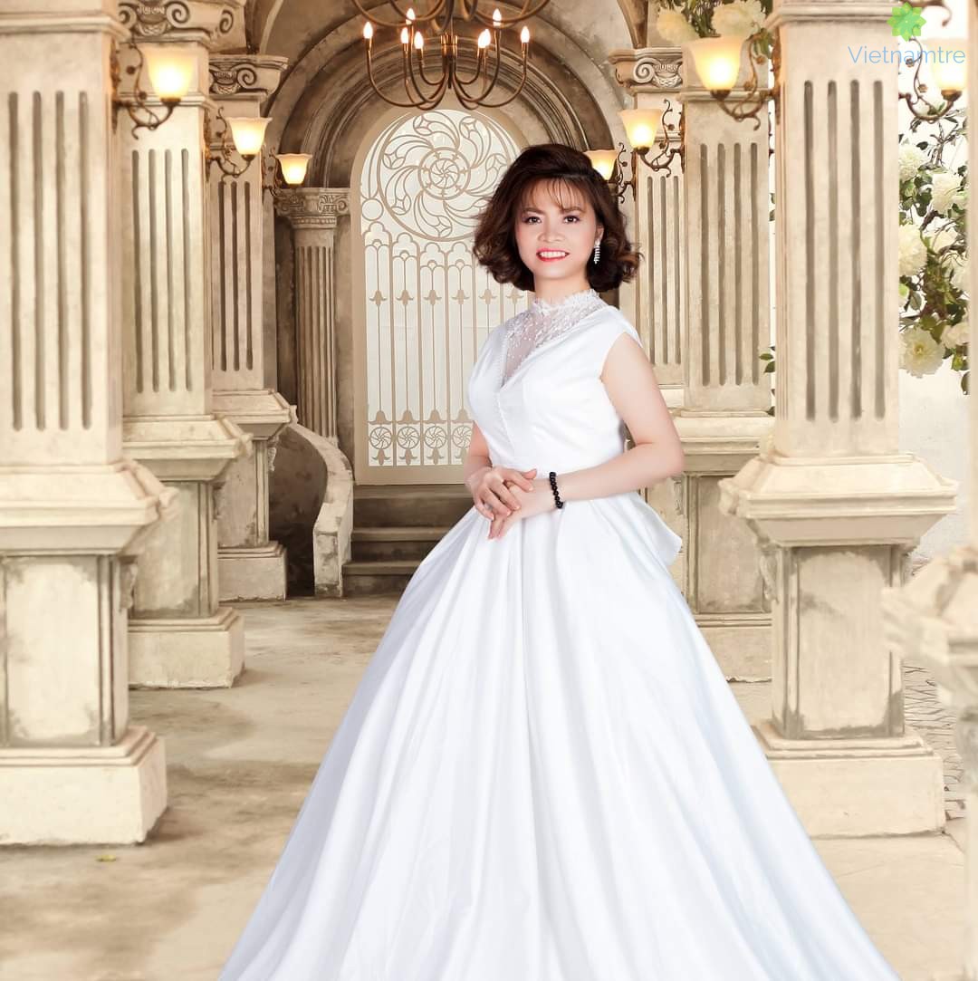 Ảnh Liên rạng ngời và hạnh phúc với cuộc sống hiện tại