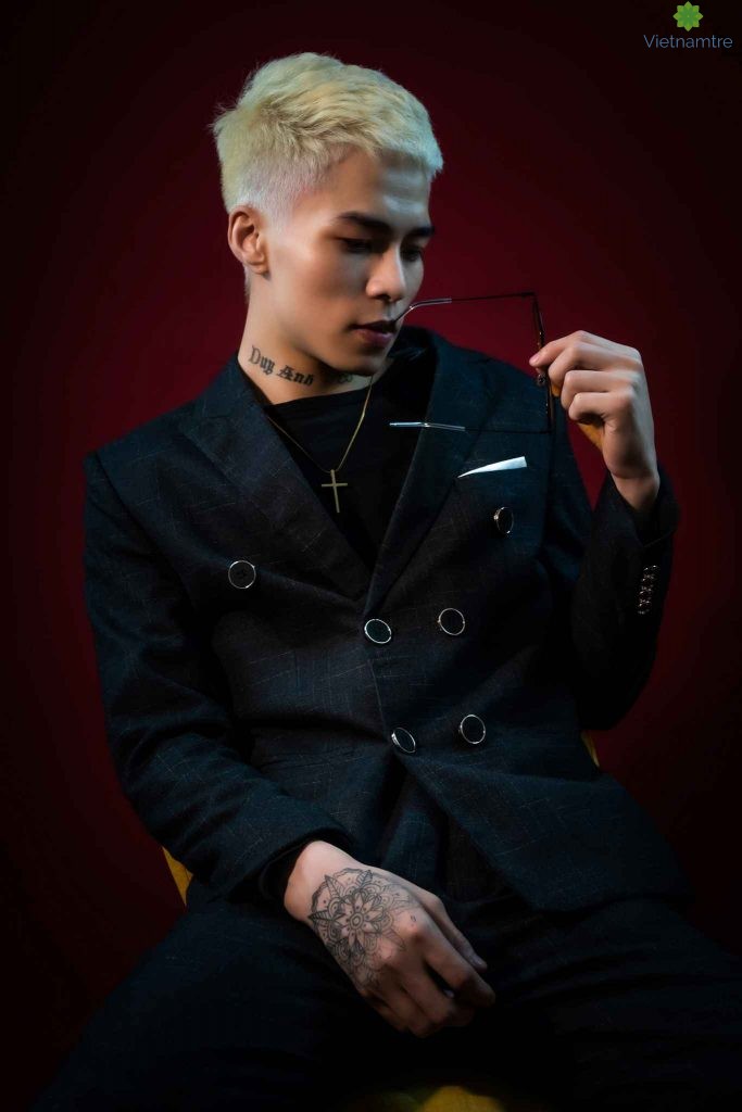 Ngoại hình đầy cá tính của chàng trai streamer Duy Anh