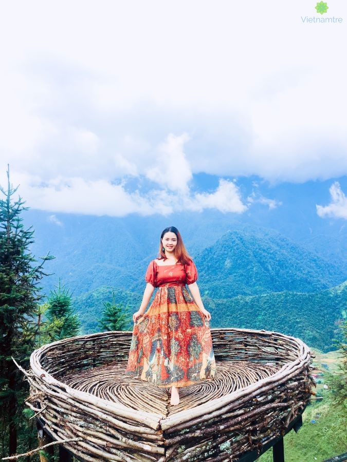 Chân dung bà mẹ trẻ Hà Trịnh