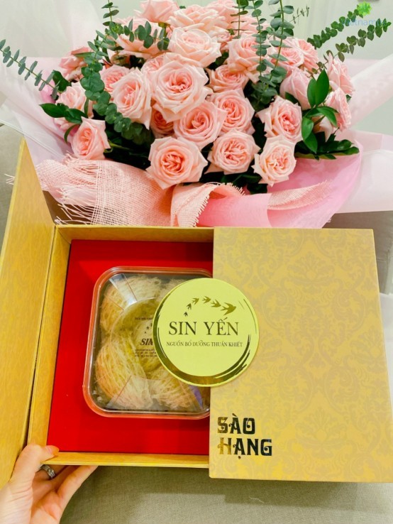 Bao bì sang trọng, tinh tế cùng chất lượng vượt trội. Sin Yến Triệu Hà Vy chính là món quà giá trị từ thiên nhiên.
