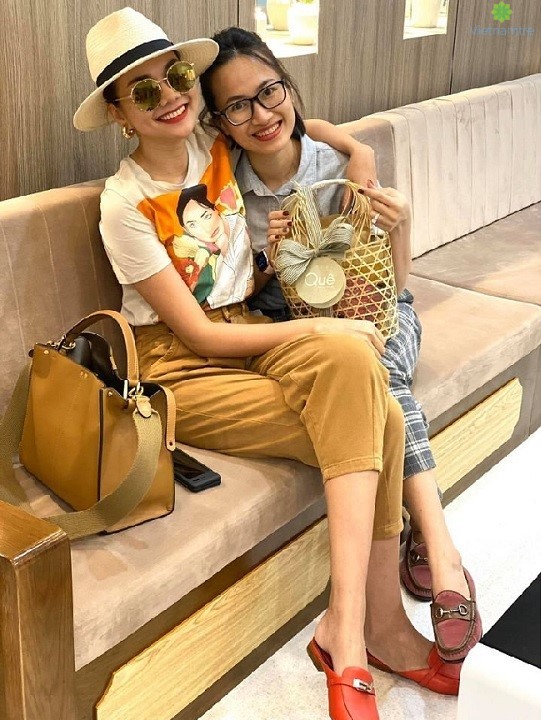 Bác sĩ và siêu mẫu thân thiết