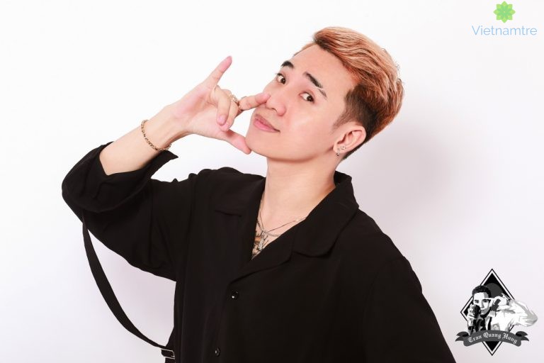 Ca sĩ Trần Quang Hùng - Hành trình kết nối triệu trái tim