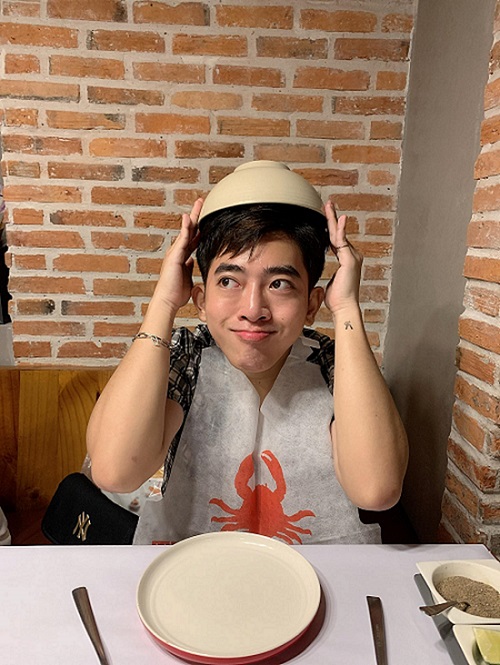 Vlogger Hoàng Anh nói không với scandal