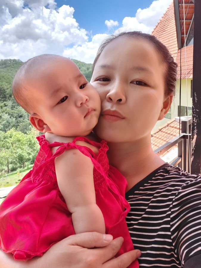 Ngoài việc kinh doanh giỏi thì cô còn là một người mẹ lí tưởng