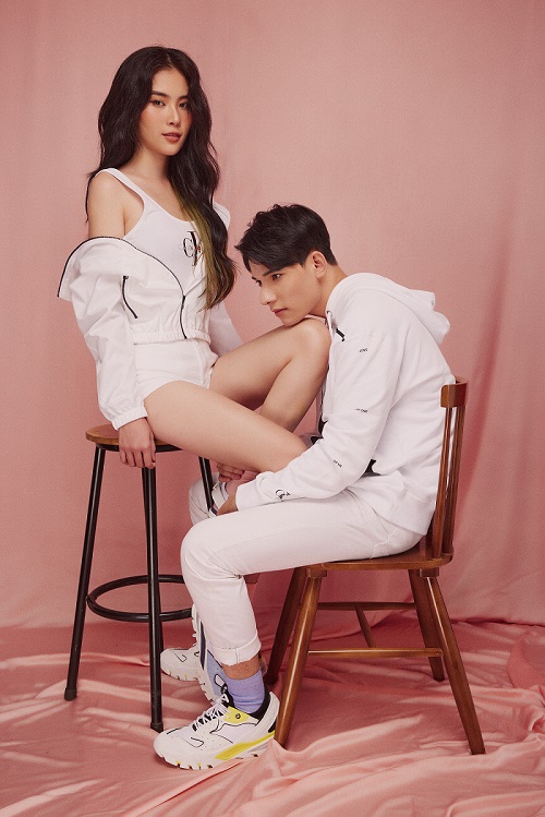 Nam Anh tạo dáng quyến rũ bên Sỹ Hưng