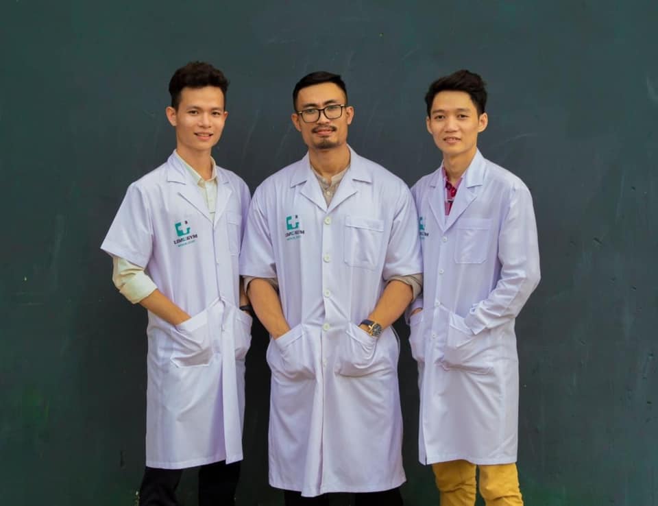 Ngoài là vận đọng viên thể hình, anh còn là Giảng viên tại ĐH Y Dược Tây Nguyên