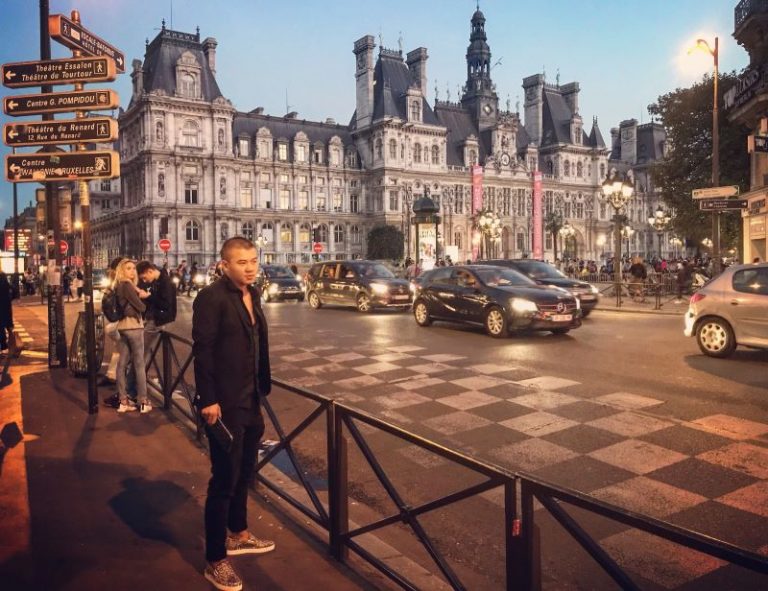 Dinky Hoàng – Người kể chuyện sau những khung hình