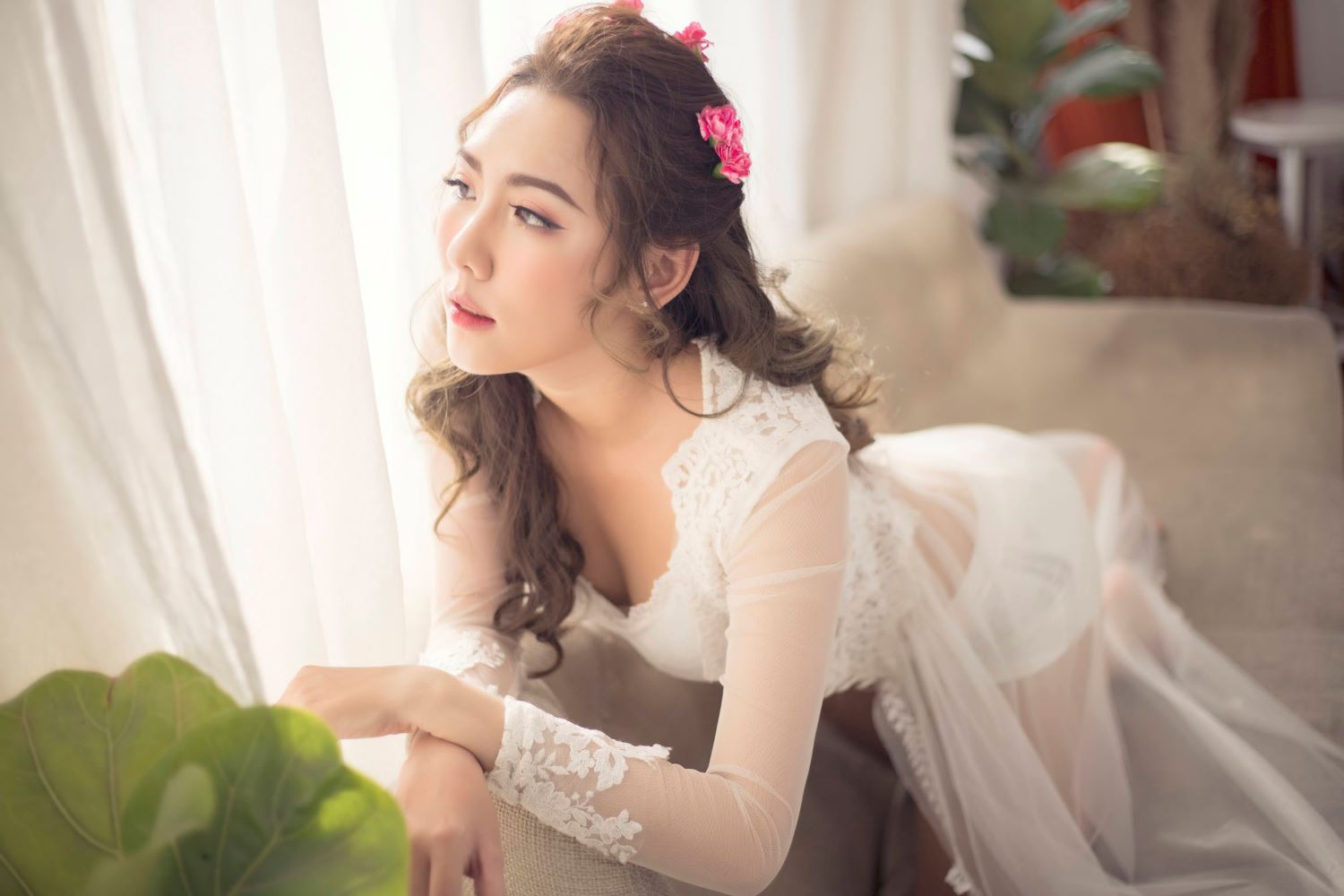 Chân dung cô nàng xinh đẹp Lê Vi