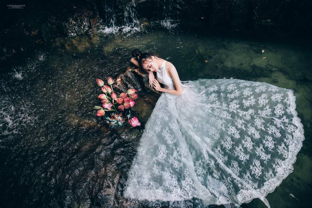 Thế giới nghệ thuật độc đáo của Lê Hoàn Studio