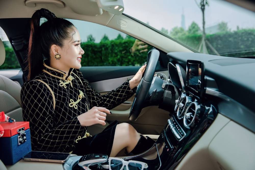 Không ngại vấp ngã. bước đến thành công - Ngân Giang