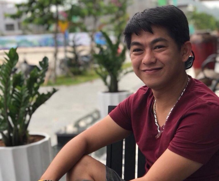 Khánh Charlie – Phá bỏ giới hạn bước đến thành công