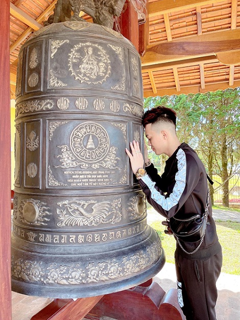 Điều đáng quý ở chàng trai 9X này chính là anh luôn trau dồi và nuôi dưỡng tâm linh.