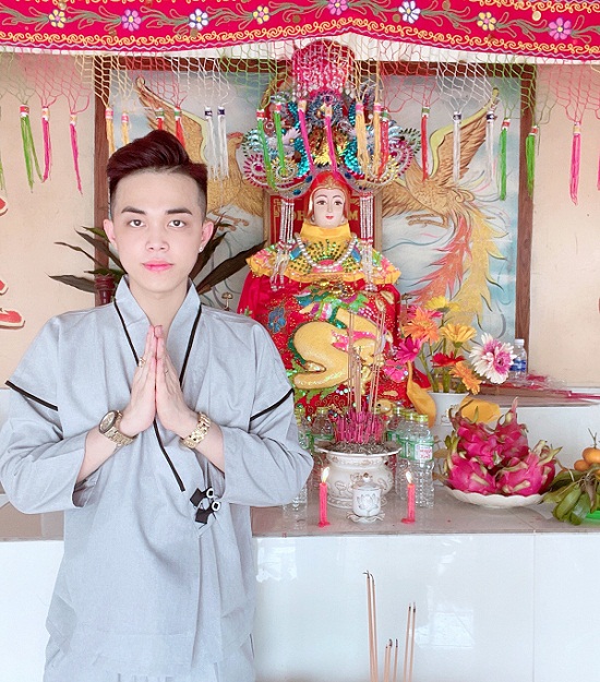 “Anh cảm thấy khi giúp đỡ cho một hoàn cảnh khó khăn là như đang giúp cho chính bản thân của mình vậy."