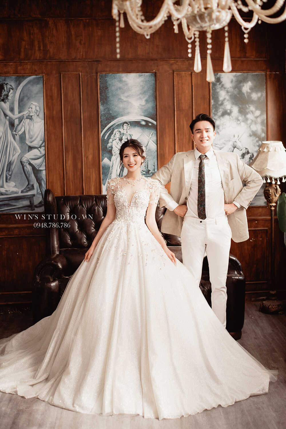 Studio với nhiều phông nền từ cổ điển đến hiện đại