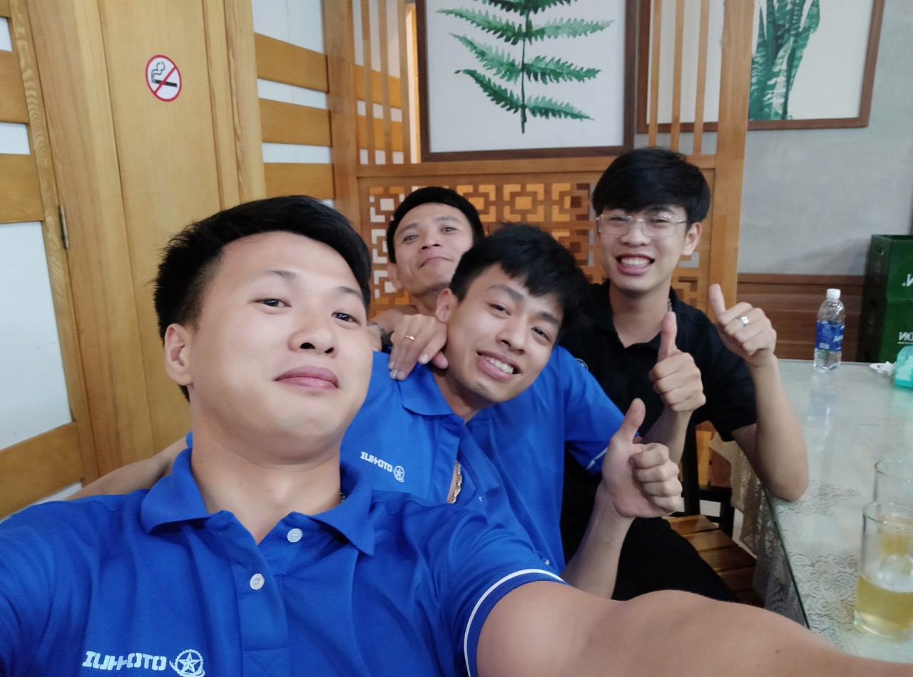 Anh Đạt trong một sự kiện của hội ô tô