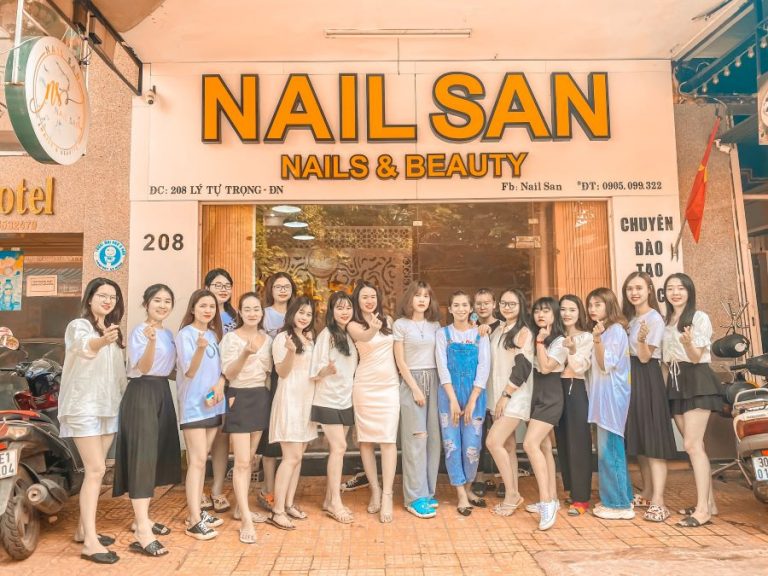 Nail San