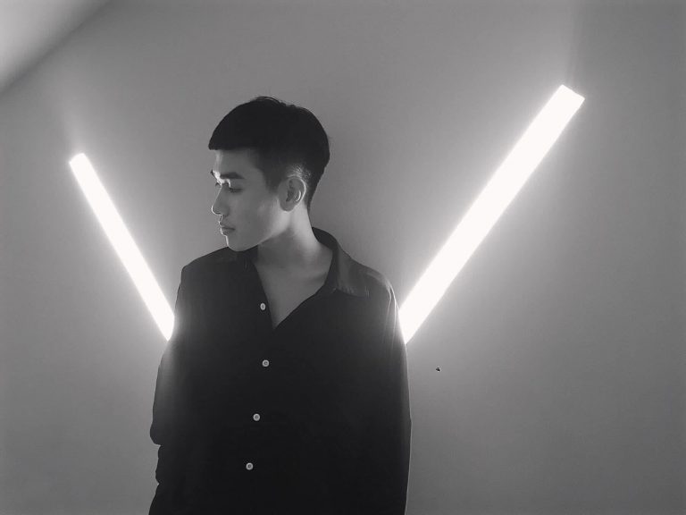 KOL Nguyễn Đức Sơn – Hot boy trường Luật điển trai đa tài