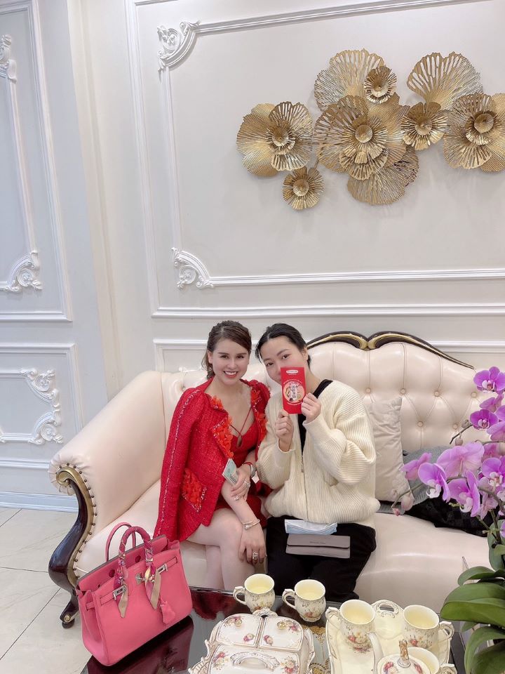 Khách hàng luôn là ưu tiên hàng đầu của MELASMA