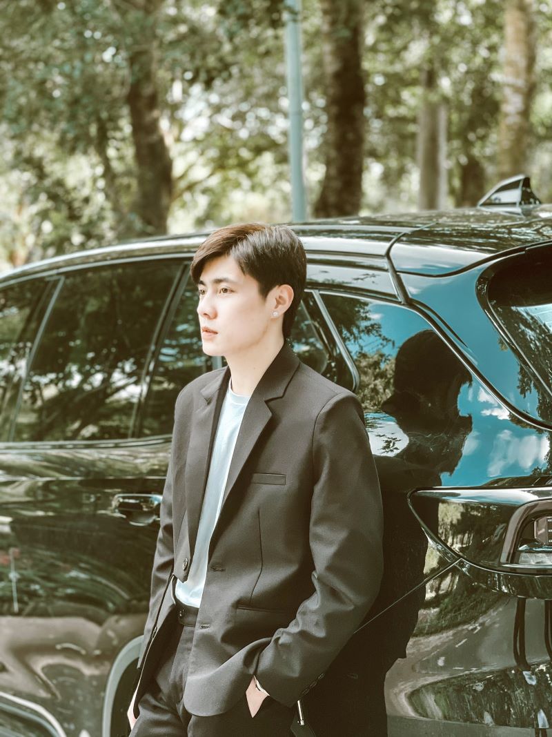 Chàng trai Chiến Hữu với vẻ đẹp đầy thu hút