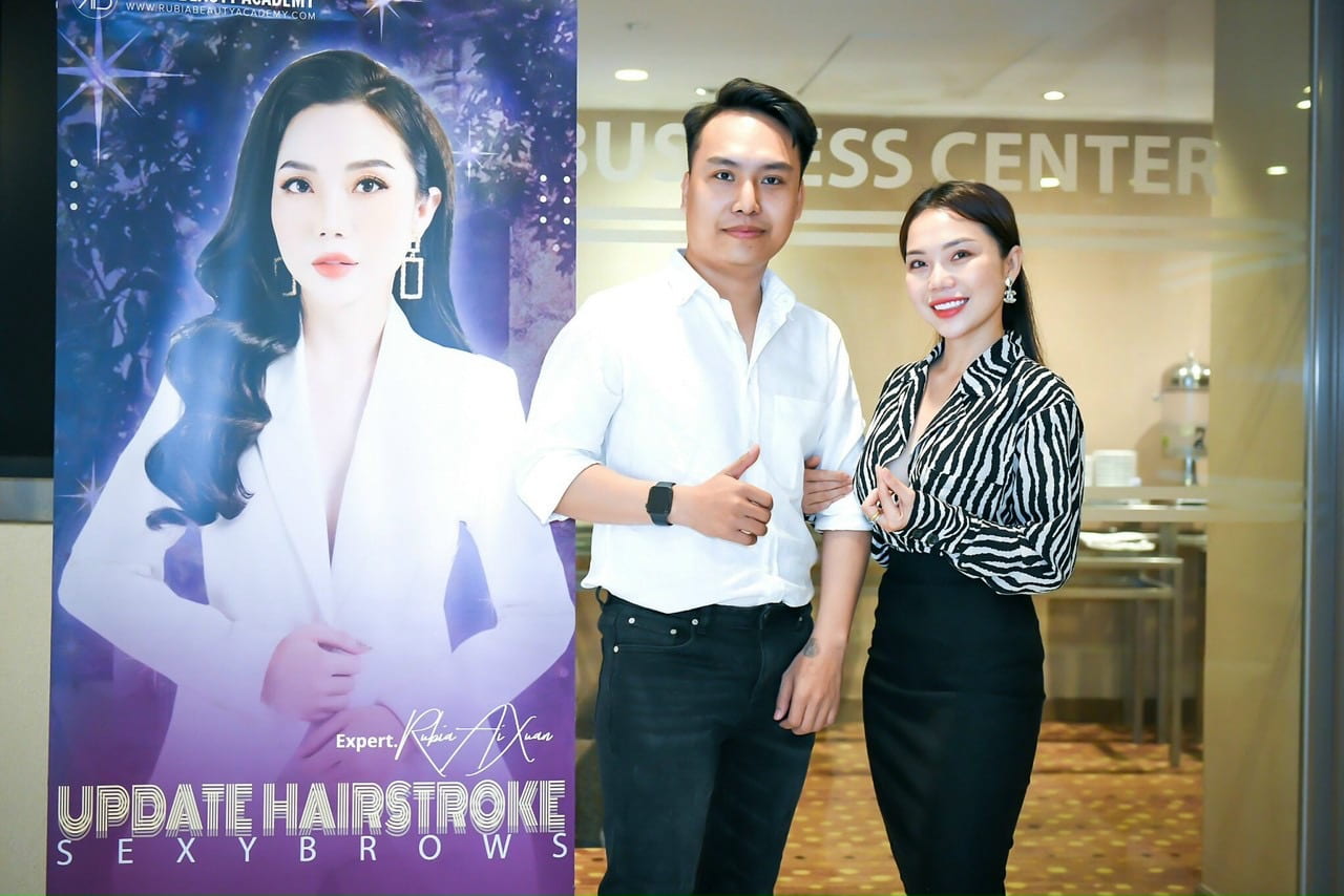 Tỏa sáng cùng học viên đạt Á quân 1 hạng mục Hairstrokes trên người thật