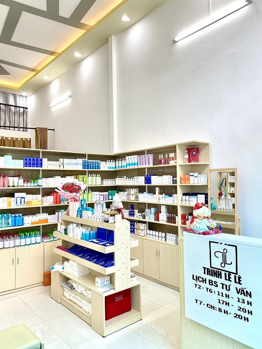 Cửa hàng với tông màu sáng bắt mắt, sang trọng