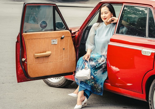 Hoàng Đào Thu Hà - Hotgirl Hà Thành chuyên hóa thân thành 