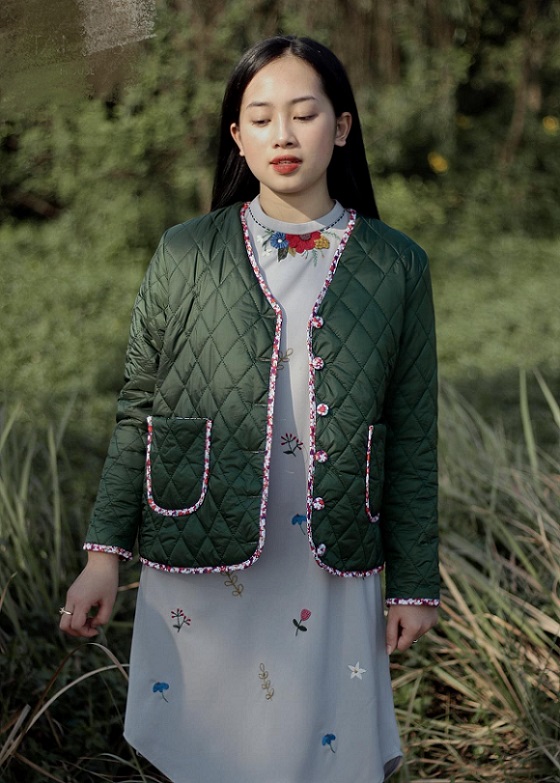 Cô gái trẻ liên tục thử sức với nhiều phong cách khác nhau