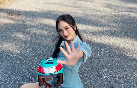 KOL Thu Hiền - cô gái 9x xinh đẹp, đa tài