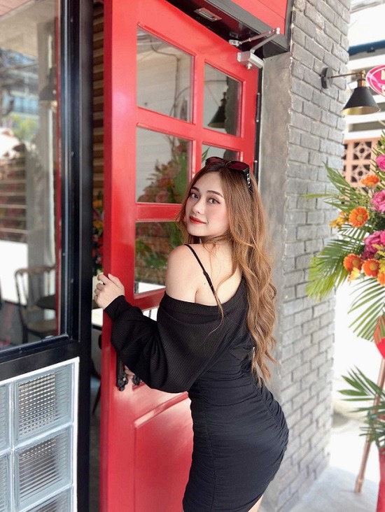 Thu Hiền - Cô gái với vẻ ngoài quyến rũ