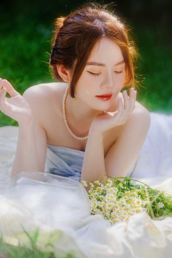 Sở hữu nét đẹp ngọt ngào, trong trẻo