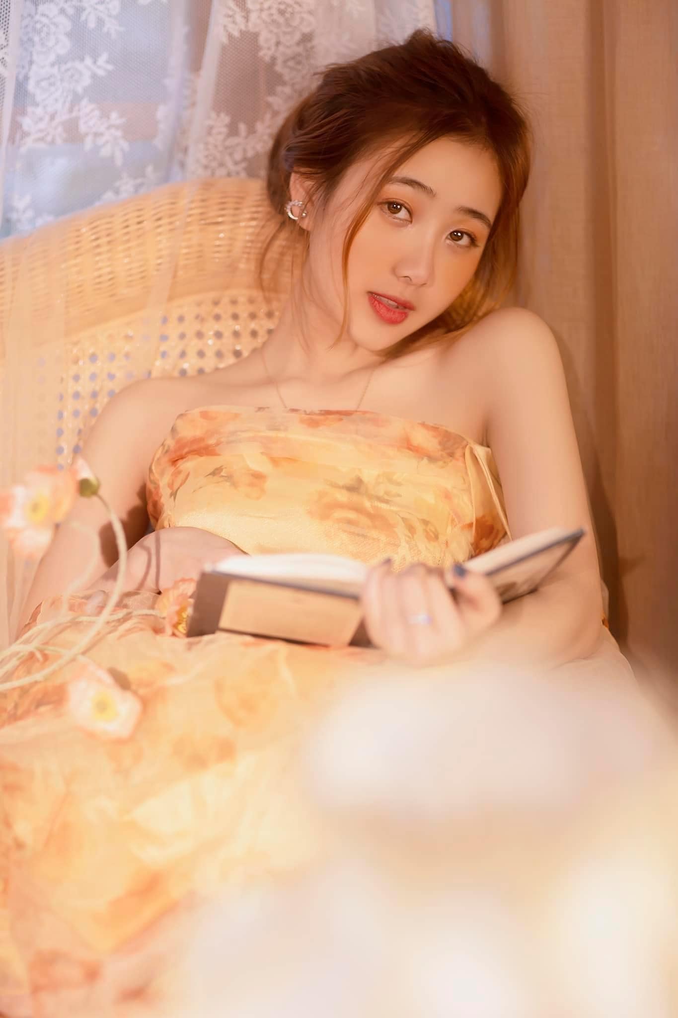 Vẻ đẹp ngọt ngào trong bộ ảnh mới của nàng thơ xứ Nghệ