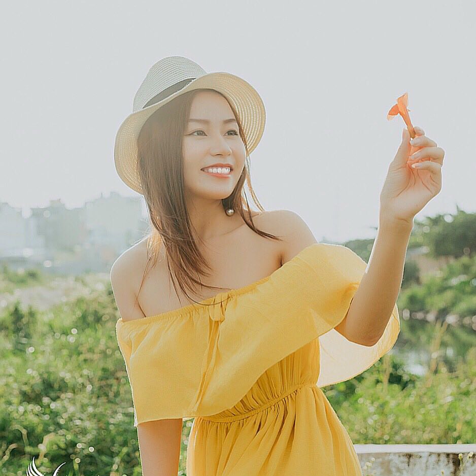 Cô nàng sở hữu vô cùng nụ cười hấp dẫn