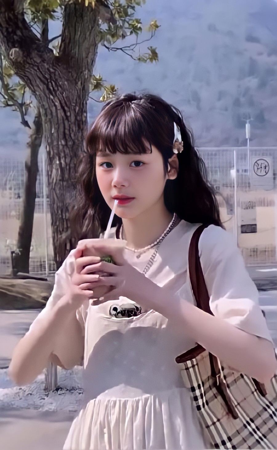 Bóng hồng trẻ tuổi, xinh đẹp và đa tài