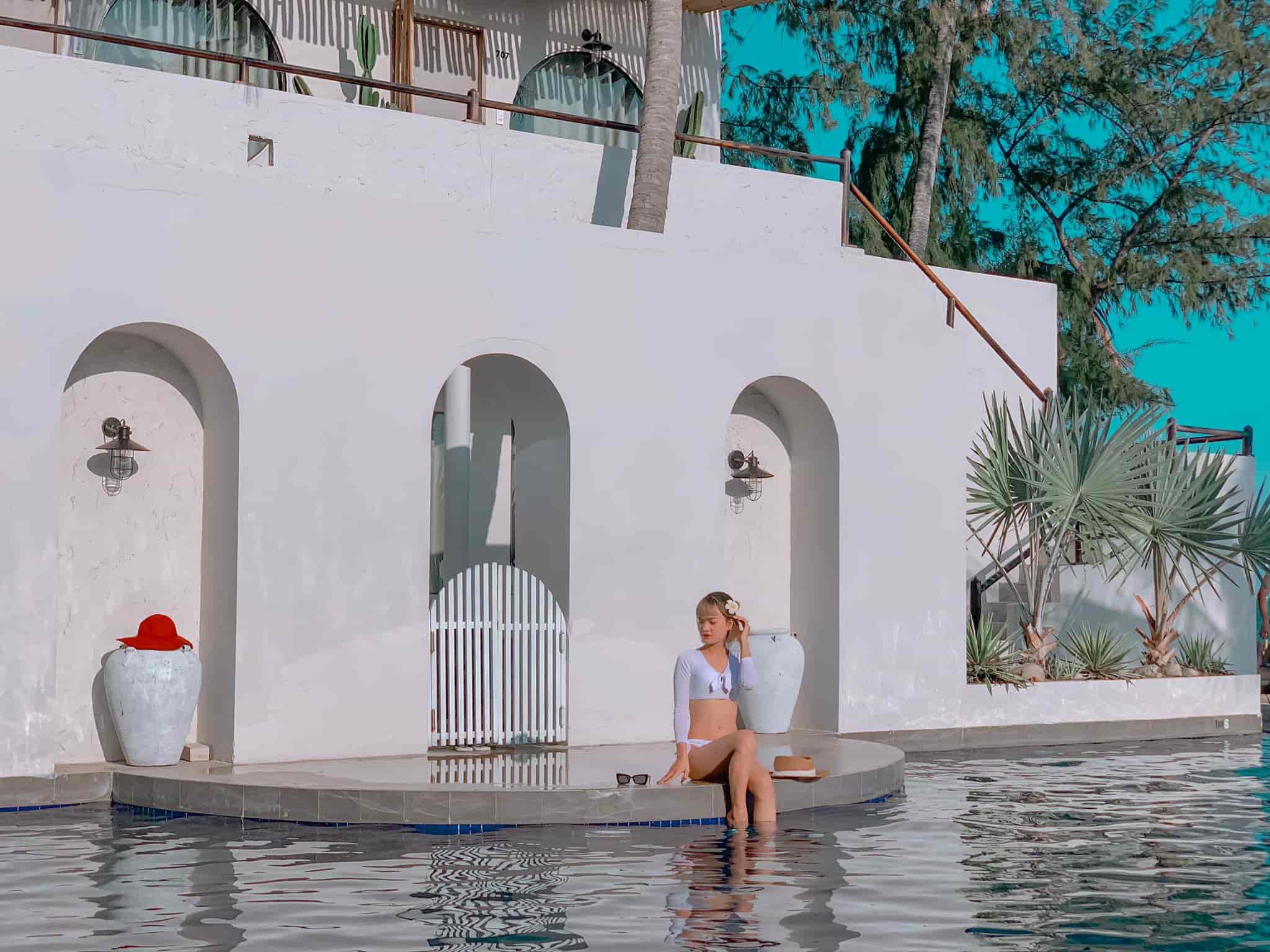 Dù gặp khó khăn trong công việc nhưng reviewer Quỳnh Quỳnh luôn coi những điều ấy như động lực để mình phấn đấu nhiều hơn trong công việc