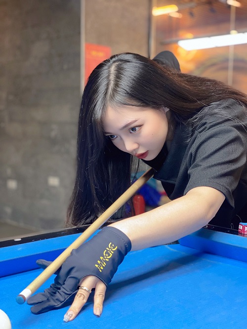 Hình ảnh đời thường đầy cá tính của cô nàng 9x 