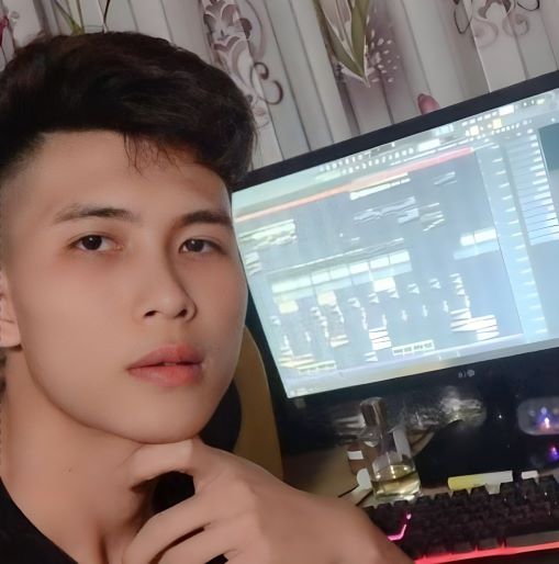 Thế Quyền luôn đam mê và hăng hái trong công việc mỗi ngày