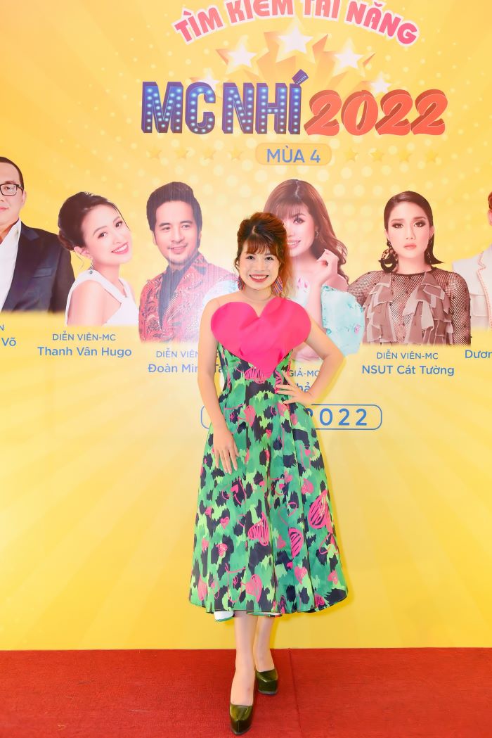 Chị Thi Thảo trưởng BTC chương trình “Tìm kiếm tài năng MC nhí”