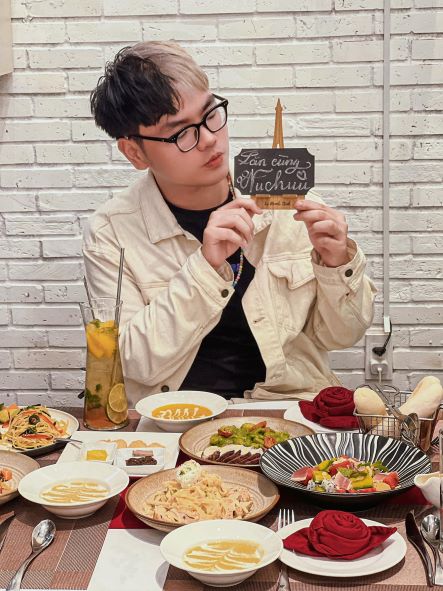Tiktoker Nuchuu chia sẻ: “Ăn thưởng thức những món ngon là niềm đam mê của bản thân”
