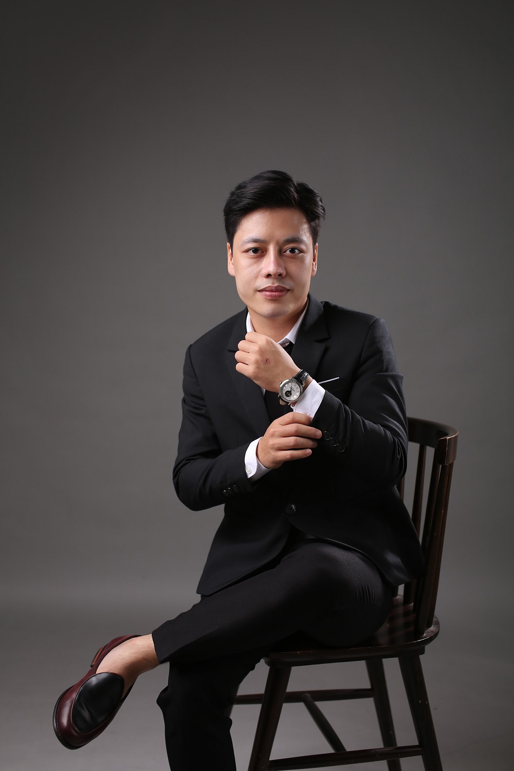 Bác sĩ Vũ Đức Hiển 