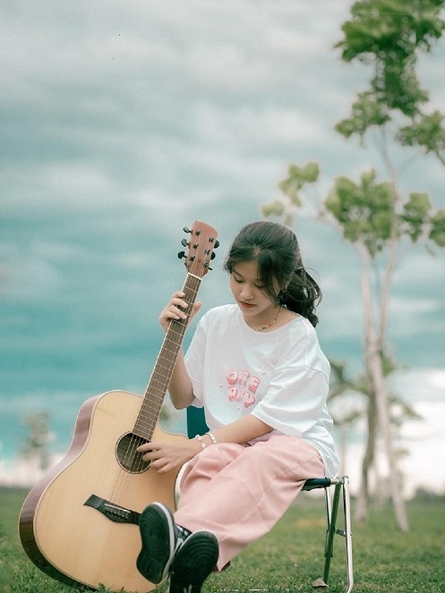 Hơn cả một hiện tượng