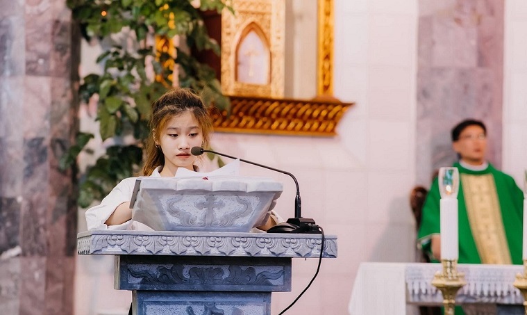 Cover Nguyễn Thị Thảo – Hơn cả một hiện tượng