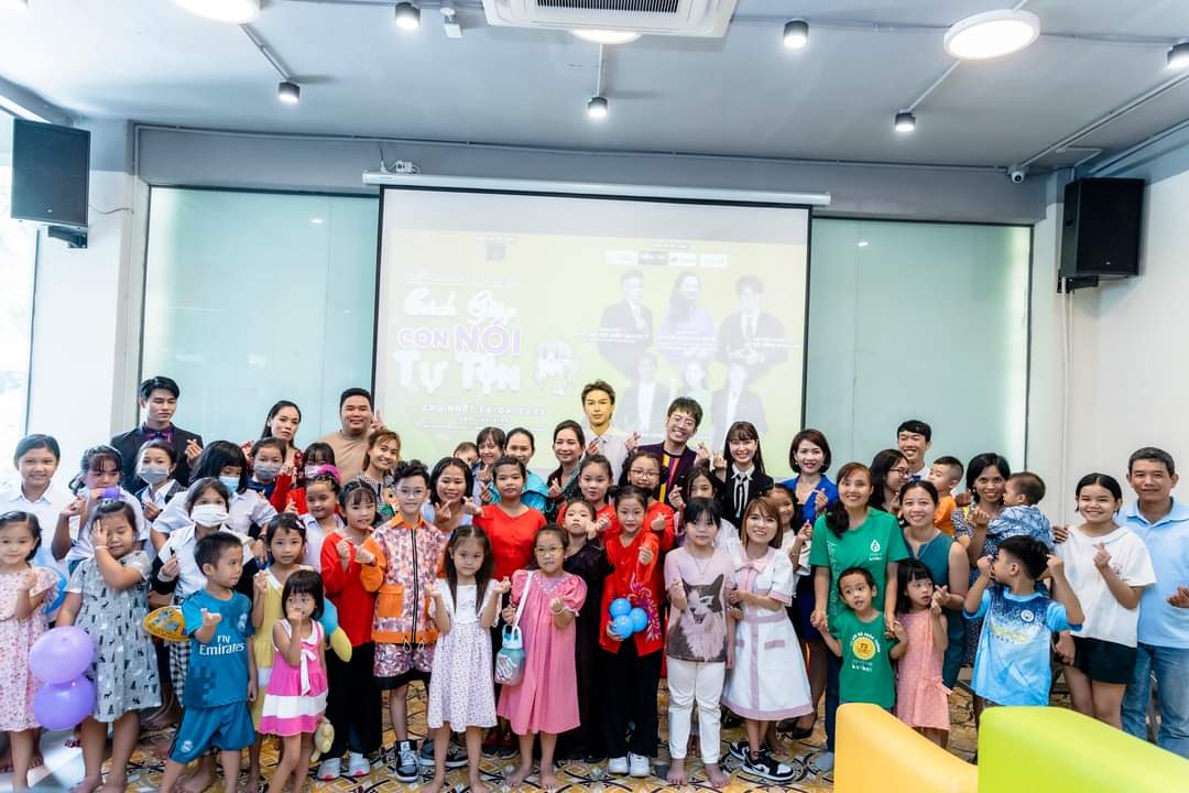 Bá Tăng Minh Hiếu và các học trò