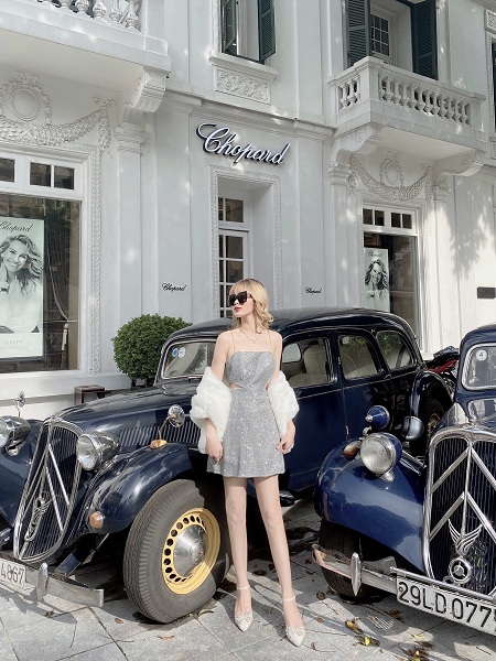 Diện mạo xinh đẹp giúp cô nàng nhận được nhiều lời khen có cánh